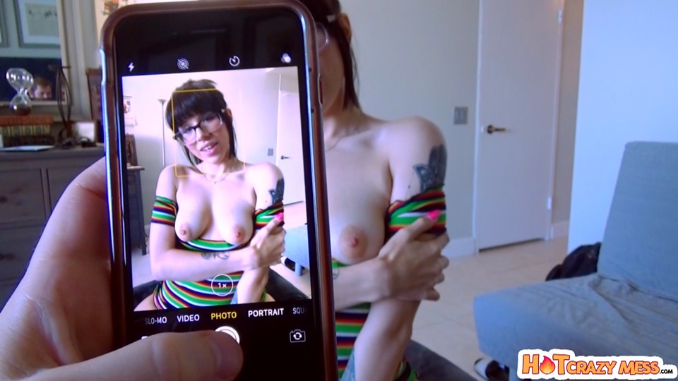 [HotCrazyMess] - Just A Few Nudes